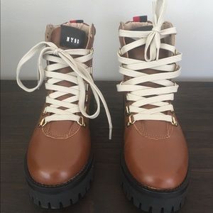 Steve Madden Bam Cognac Leather (size 7)